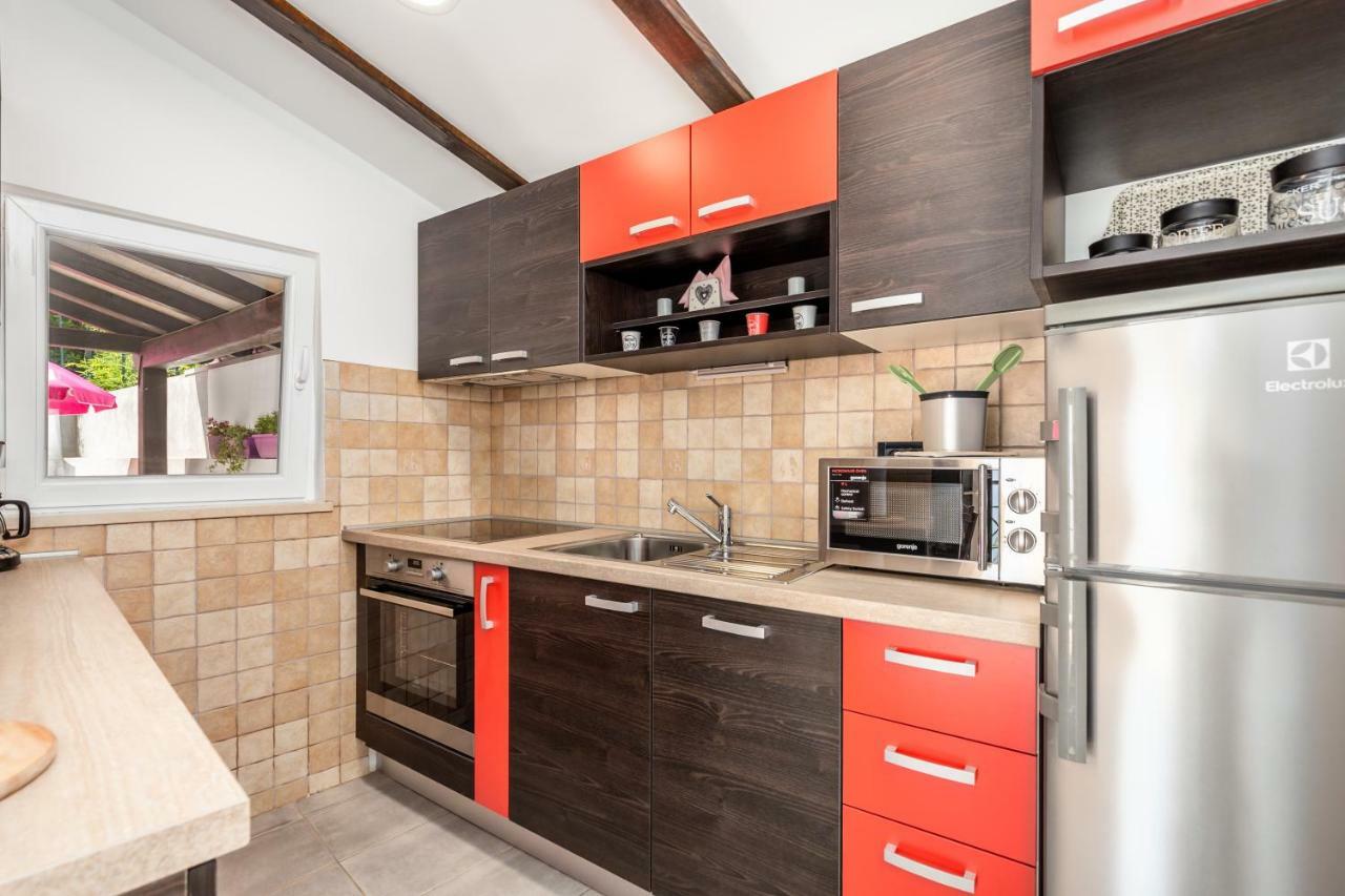 Apartmani Hrvatin Apartment *