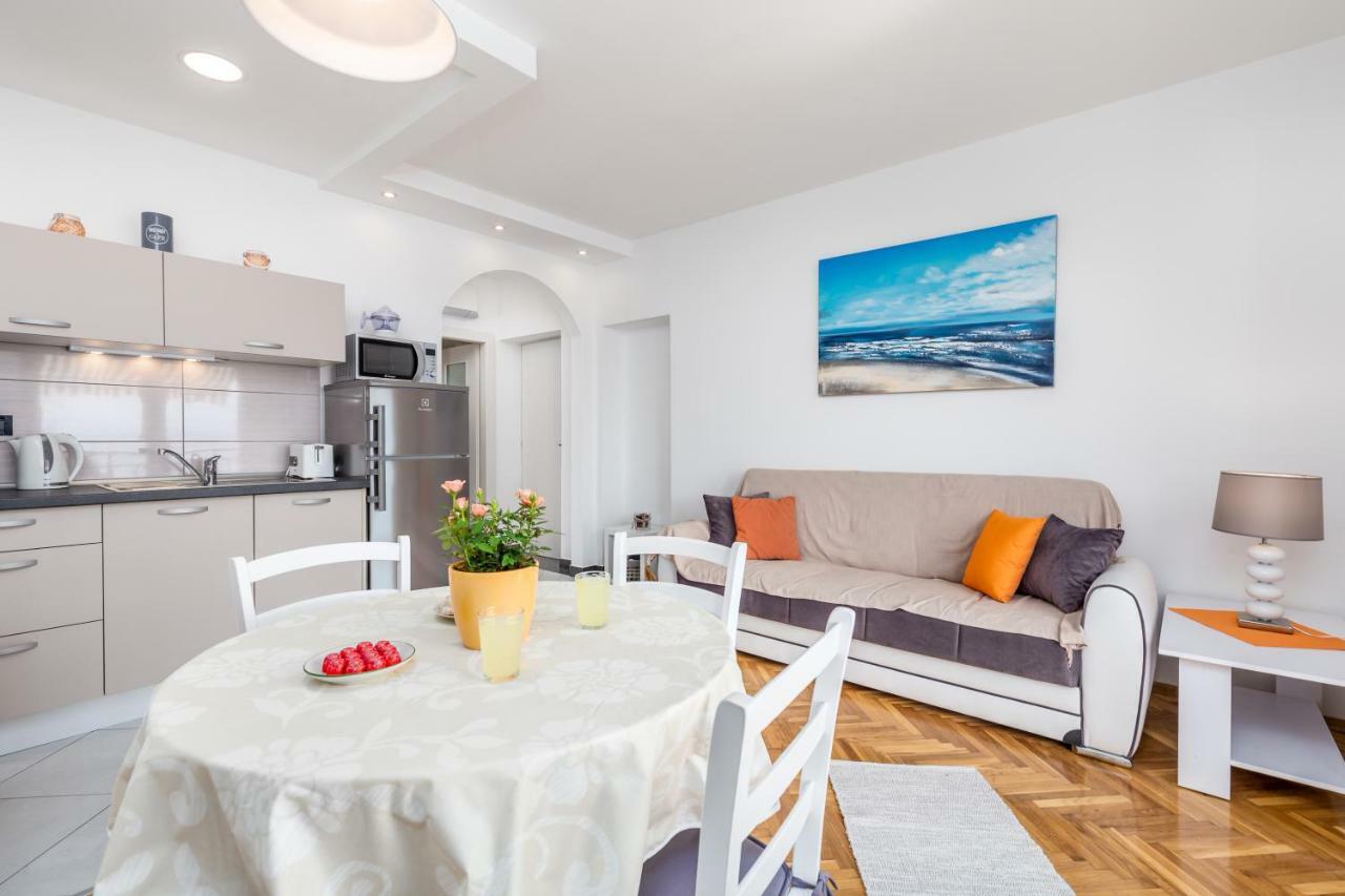 Apartmani Hrvatin *